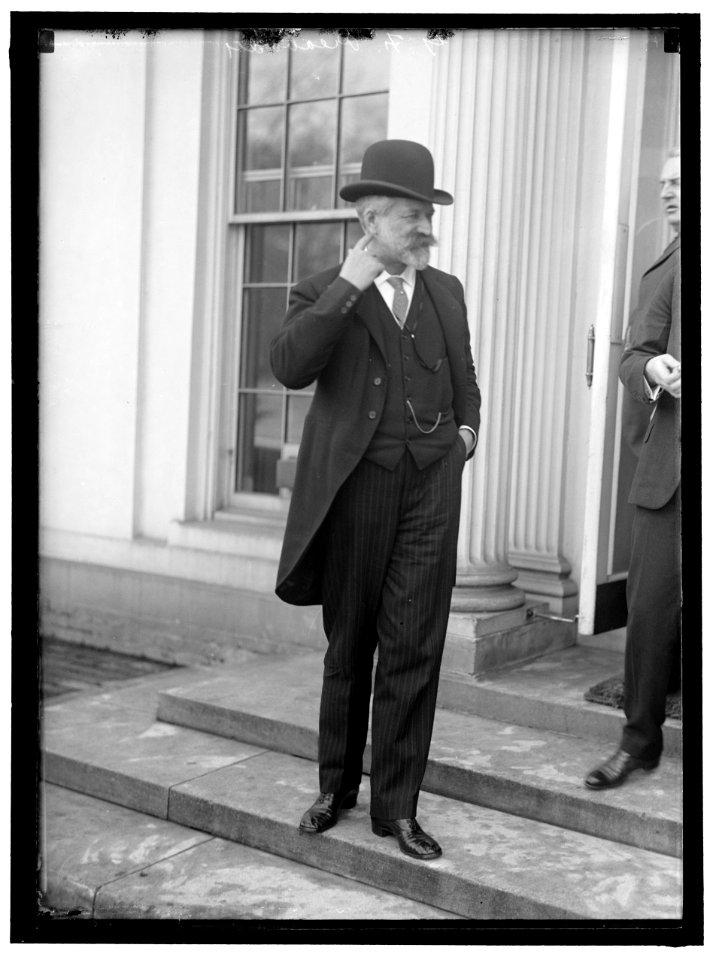 PEABODY, GEORGE FOSTER, BANKER. AT WHITE HOUSE LCCN2016866069