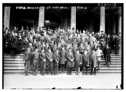 Peace delegates at City Hall LCCN2014692611