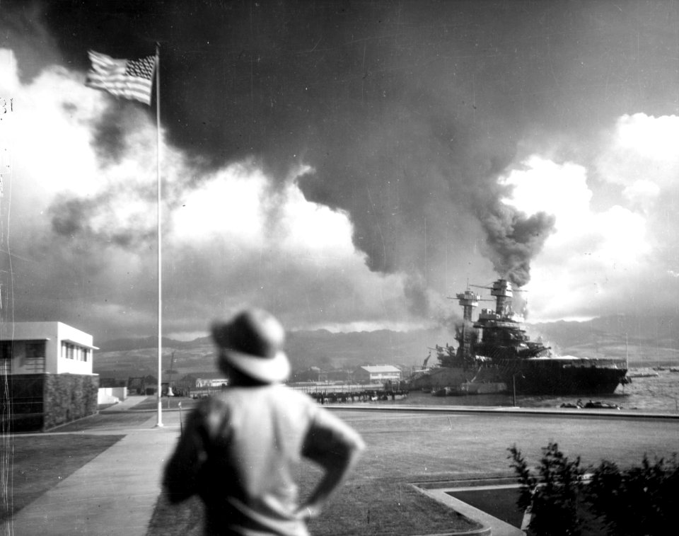 Pearl Harbor Raid, 7 December 1941 - 80-G-32463