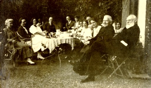Paul Otlet et des amis à Honfleur