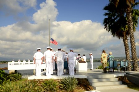 Pearl Harbor Survivor Remembered 160127-N-PA426-045