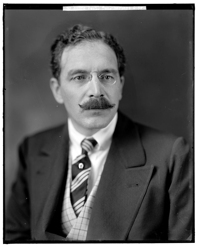 Peel (i.e. Pell), Herbert C., Jr., Honorable LCCN2016860559