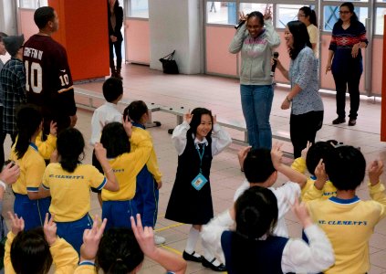 Peleliu sailors and Marines volunteer at Hong Kong school 130416-N-HF252-041