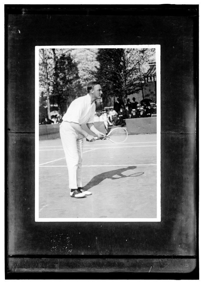 PELL, T.R. PLAYING TENNIS LCCN2016867528