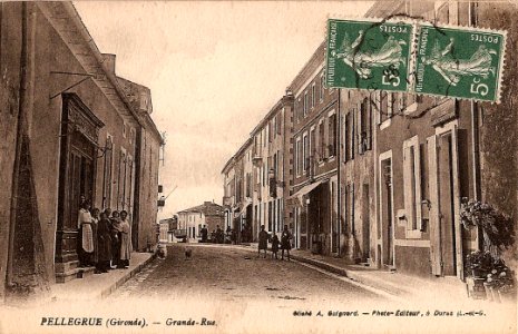 Pellegrue - bourg 7