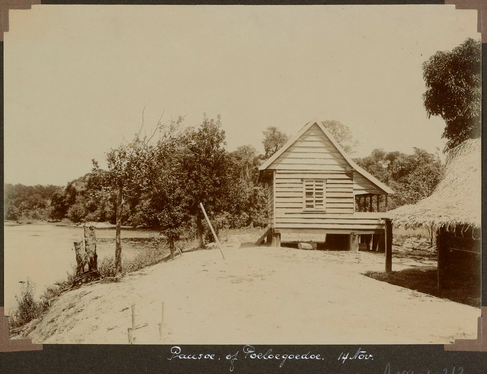 Pausoe of Poeloegoedoe (14 November)