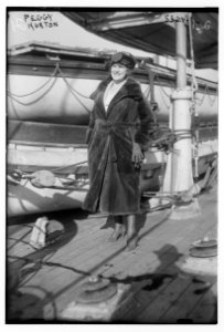 Peggy Kurton LCCN2014711743