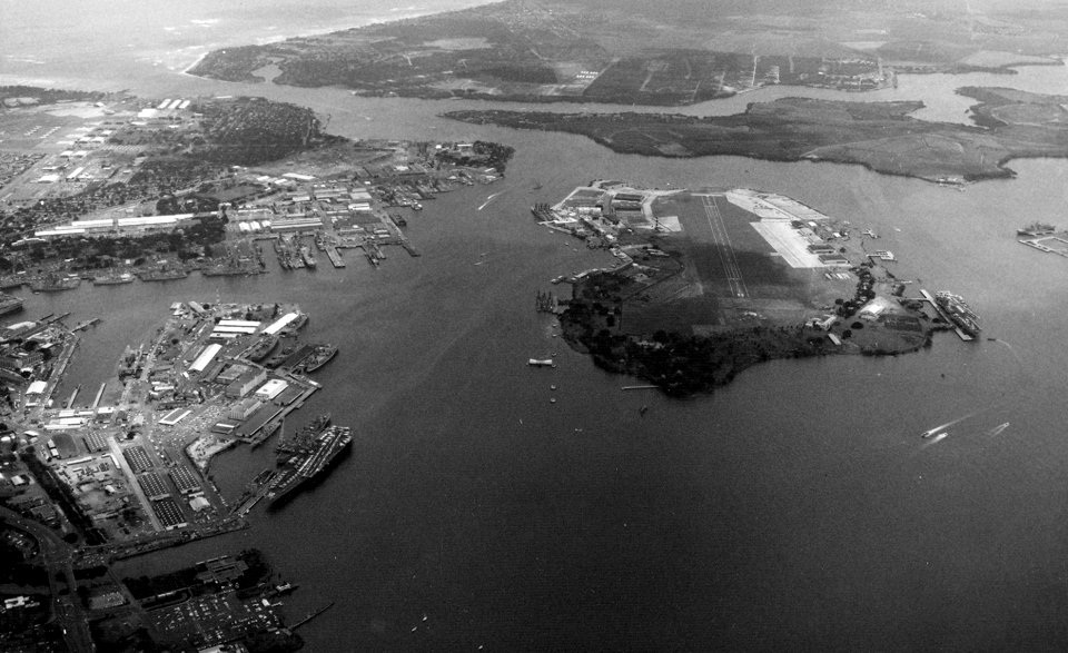 Pearl Harbor aerial view 1984