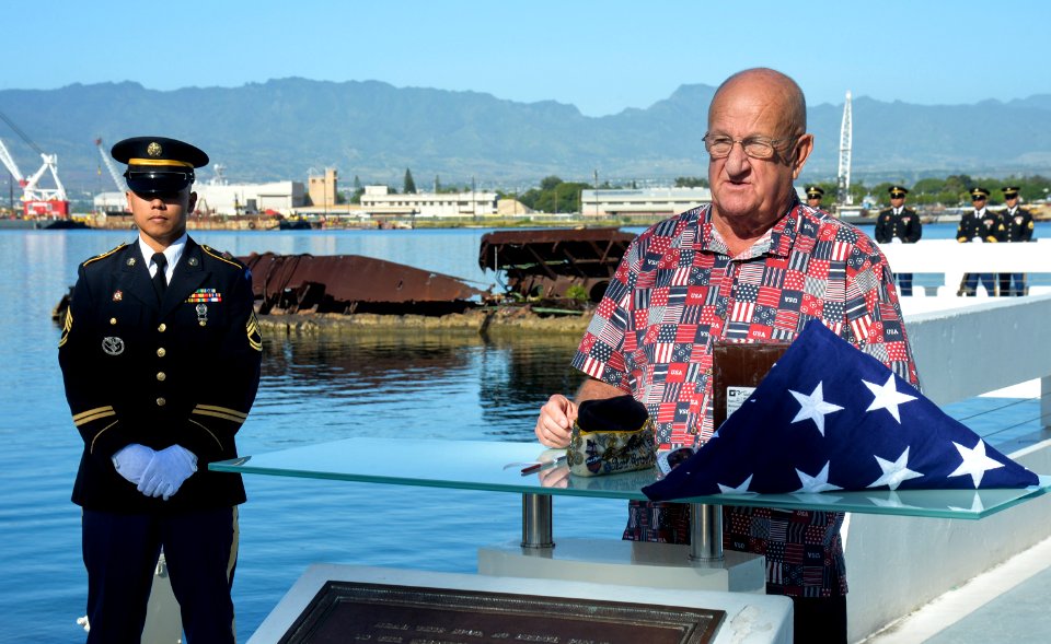Pearl Harbor ceremony 150106-N-GI544-005