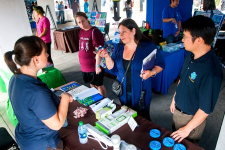 Pearl Harbor Navy Exchange Earth Day Expo 140418-N-IU636-047