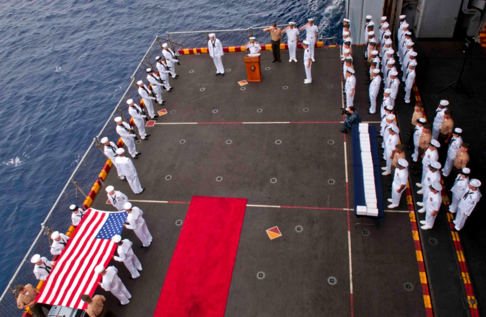 Peleliu honors deceased with burial at sea 120919-N-HF252-004