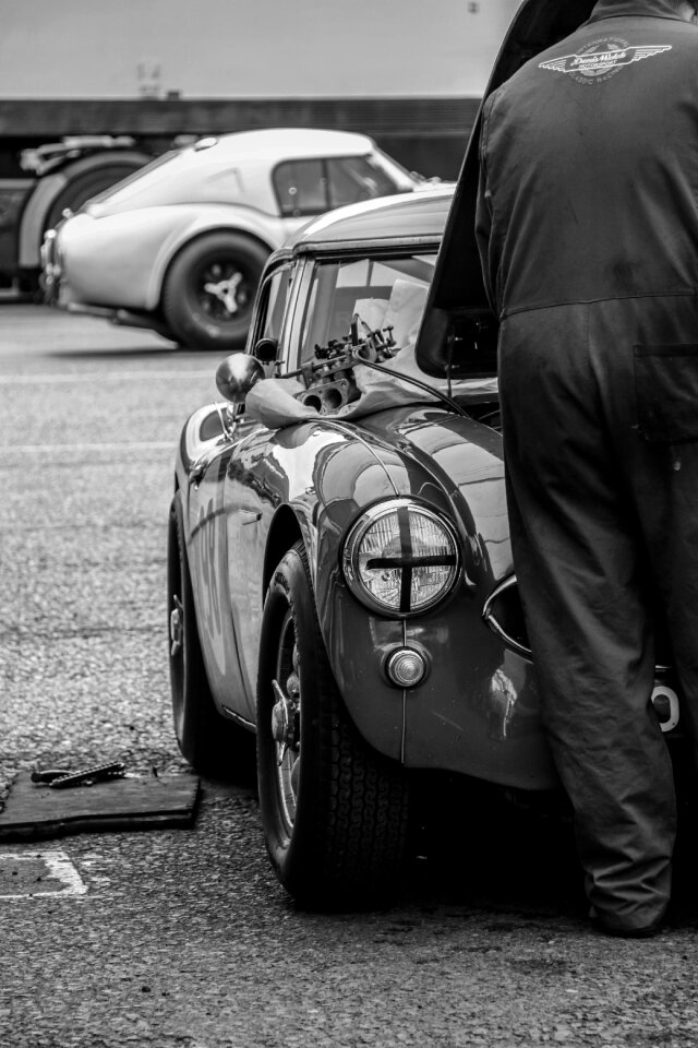 Classic race vehicle