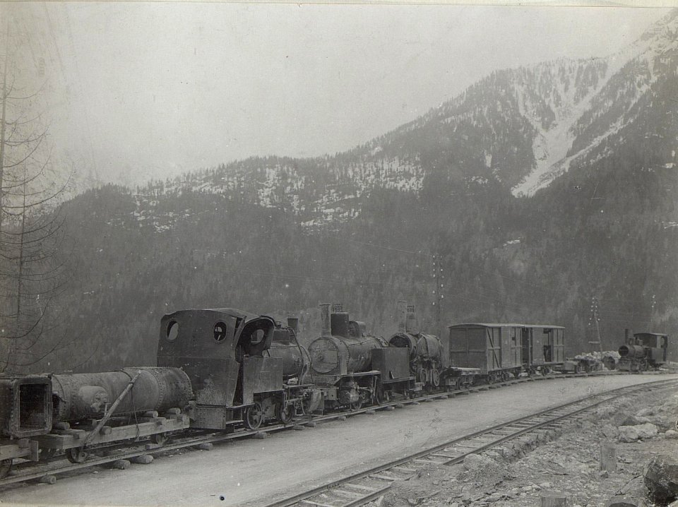 Peajo, Ital. Feldbahn. Material wird geborgen. (BildID 15668957)