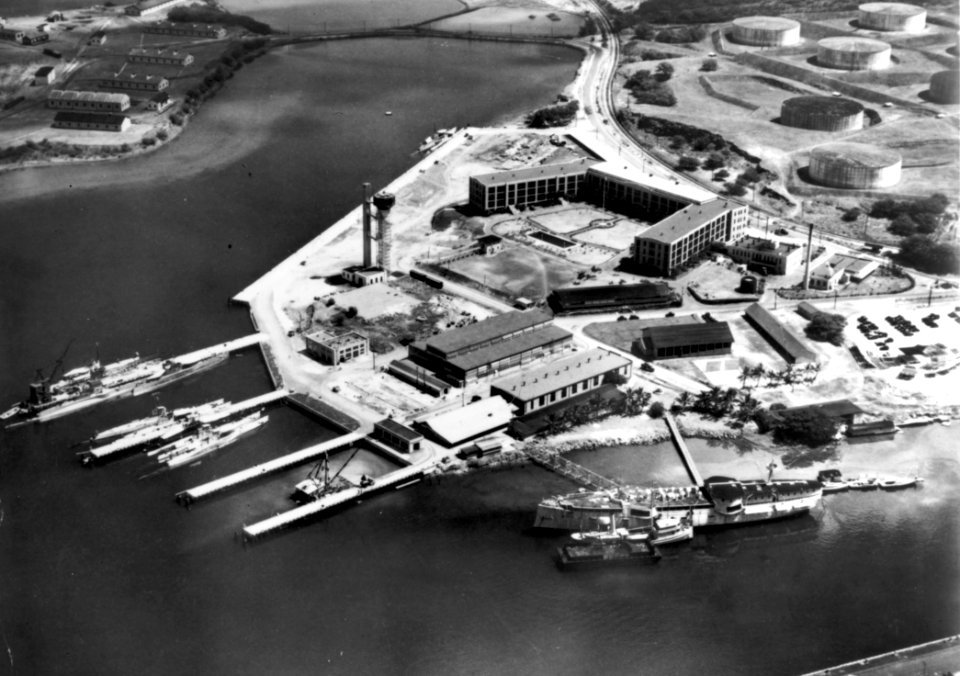 Pearl Harbor submarine base in the early 1930s