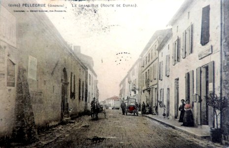 Pellegrue - bourg 6