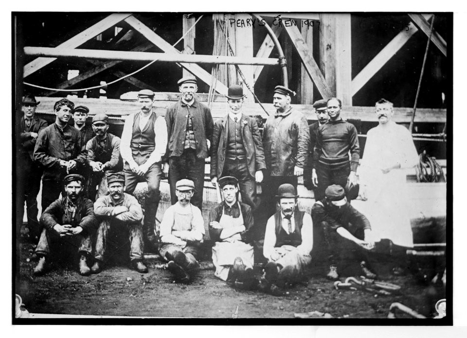 Peary's crew from the Roosevelt LCCN2014684191