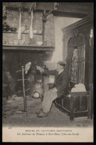 Penvénan - Intérieur de pêcheurs à Port-Blanc - AD22 - 16FI7011
