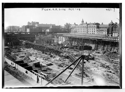 Penn R.R. (Pennsylvania Railroad) site, Otc. '08 (New York) LCCN2014682318