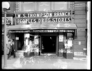 Peoples Drug Store, Thompson store, 15th St., (Washington, D.C.) LCCN2016823379