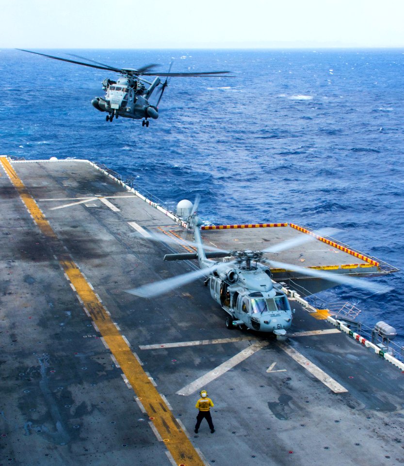 Peleliu conducts flight operations 141029-N-EH218-110