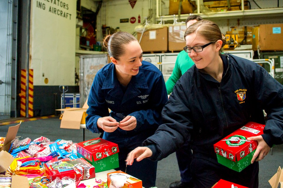 Peleliu participates in Operation Christmas Child 141130-N-EH218-012