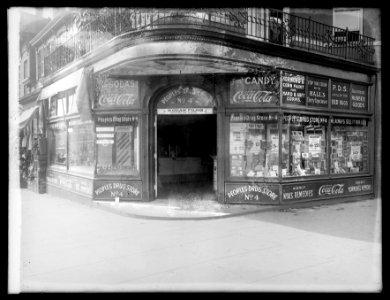 Peoples Drug Store, 7th & M, (Washington, D.C.) LCCN2016823376