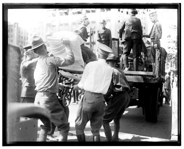 Pershing parade, Sept. 17, 1919 LCCN2016844487
