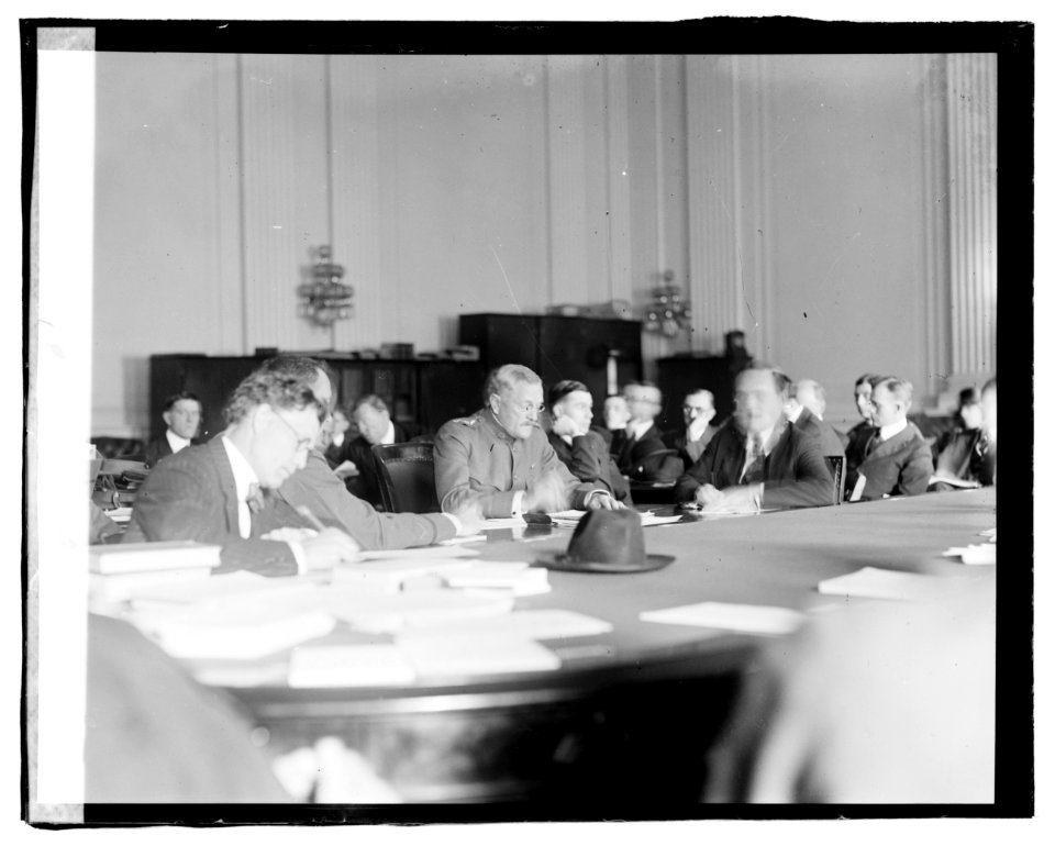 Pershing testifying before Military affairs court LCCN2016819845