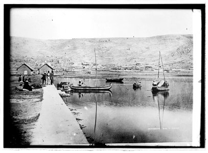 Peru traffic on Lake Titecaca; Fotografia Max T. Vargas LCCN2016820878
