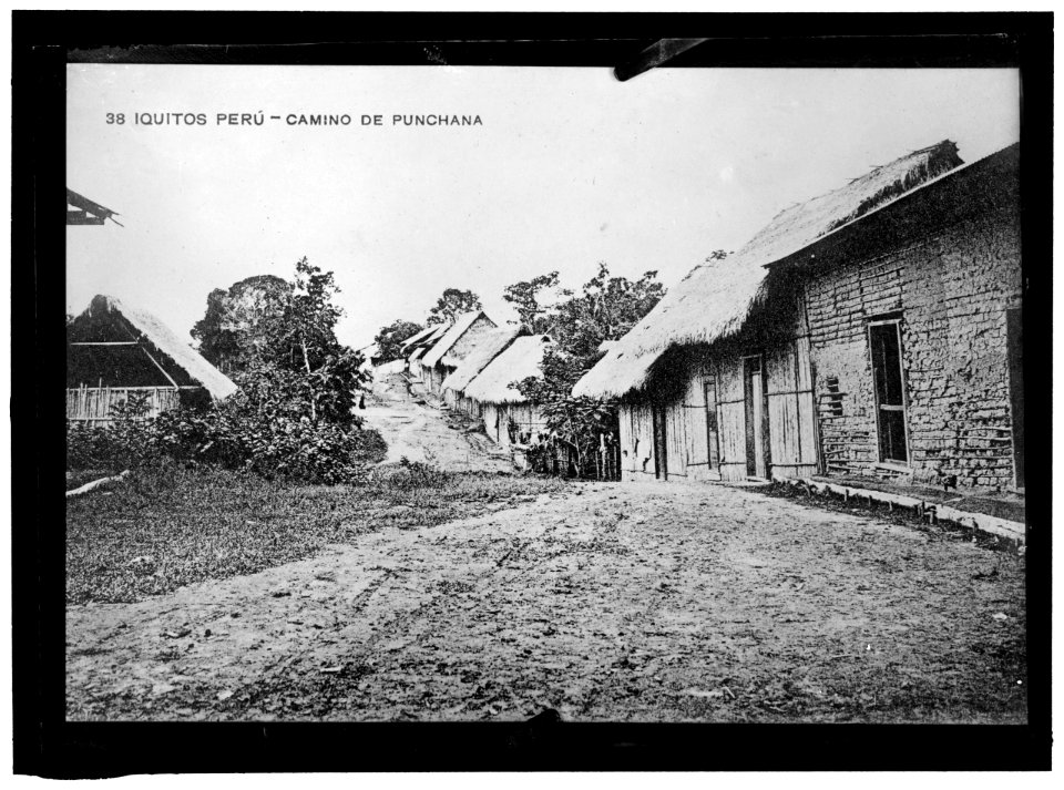 PERU. SCENES IN IQUITOS LCCN2016865154