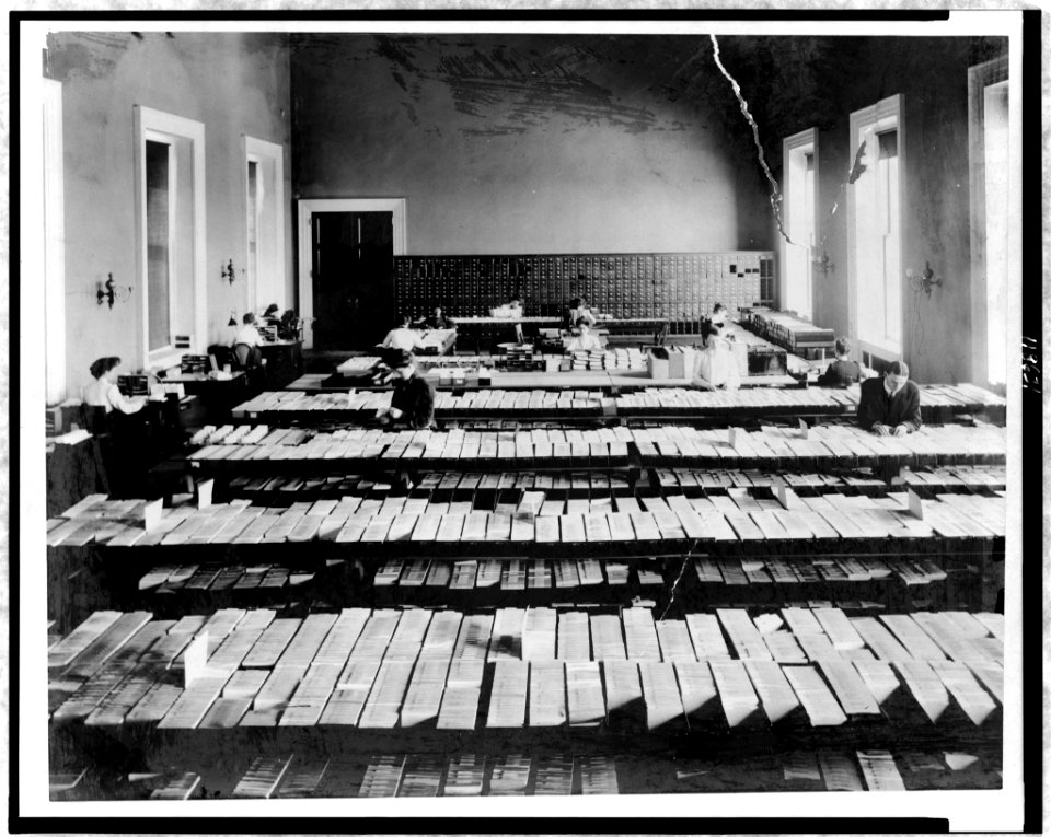 People working in Card Division, Library of Congress, Washington, D.C. LCCN97513719