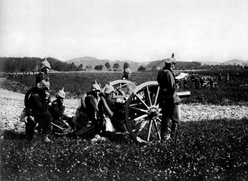 Peter Scherer Artillerie im Manöver