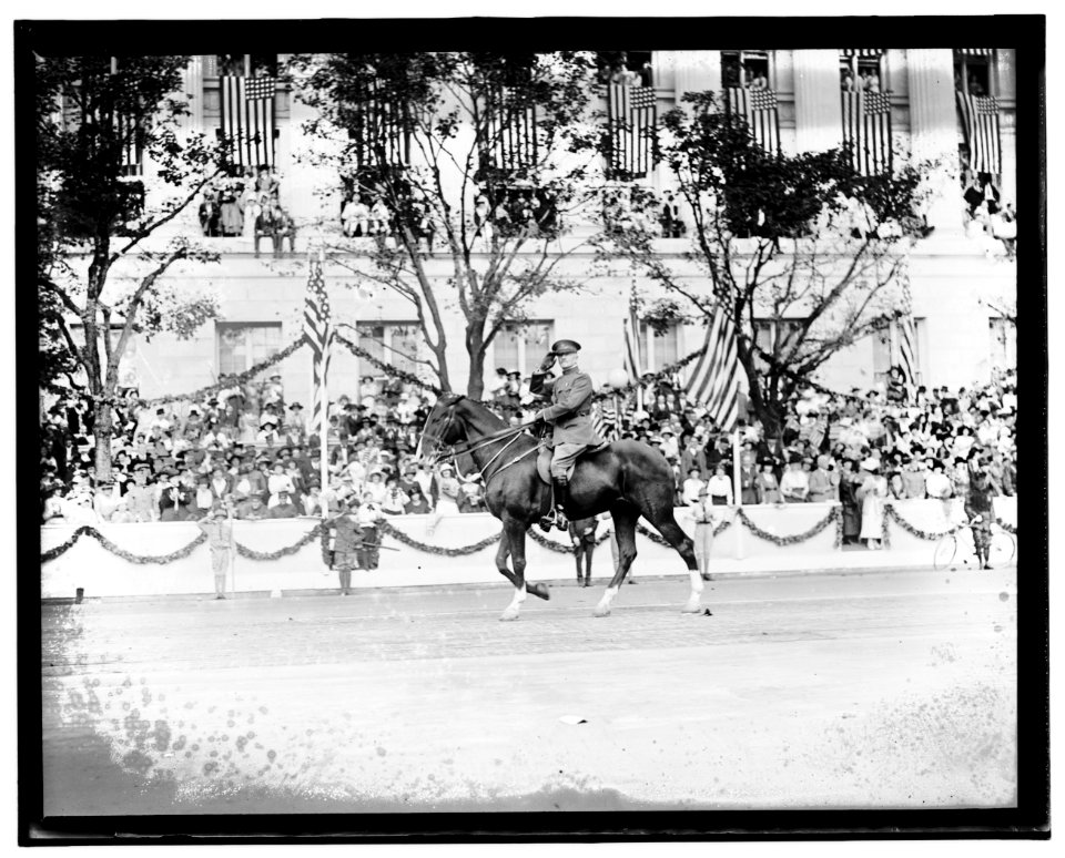 Pershing parade, Sept. 17, 1919 LCCN2016844482