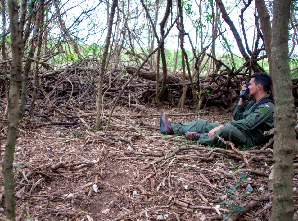 Personnel evasion and recovery drill, RIMPAC 2014 140711-N-PX130-060