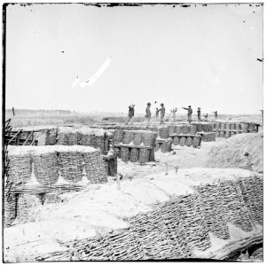 Petersburg, Virginia. Gabioned parapet of 'Fort Hell'. (Fort Sedgwick) LOC cwpb.02613