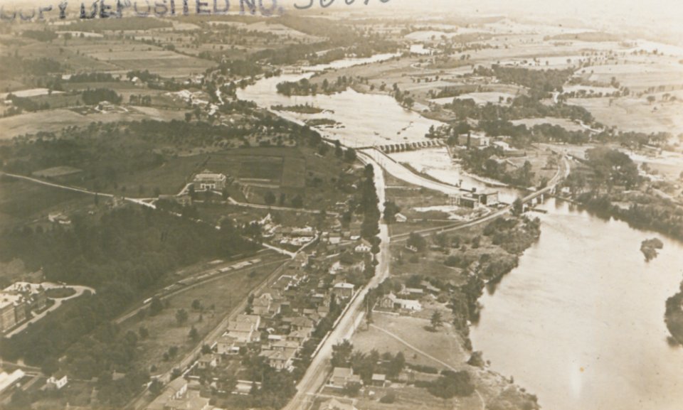 Peterboro Ontario from an Aeroplane (HS85-10-36010)