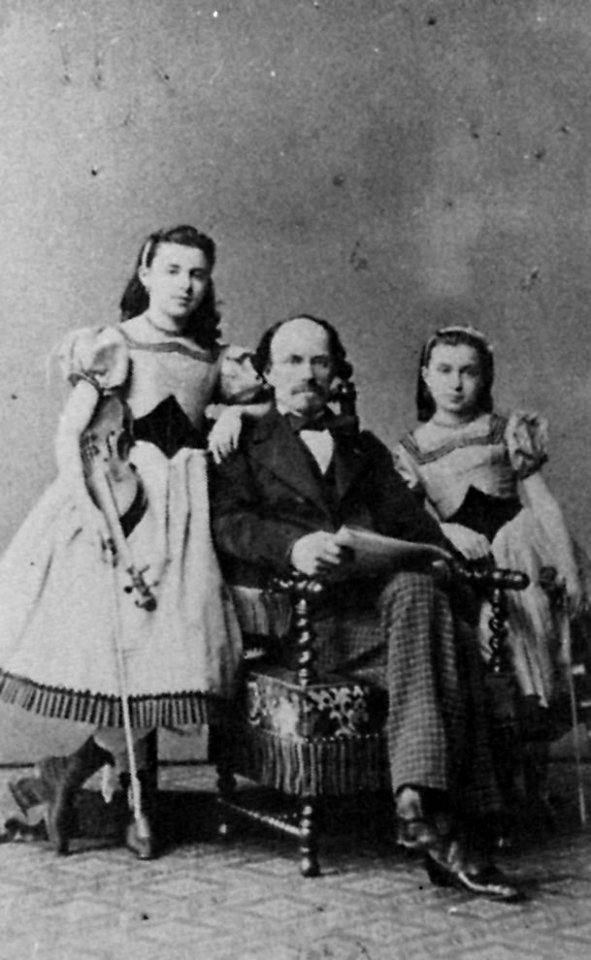 Petit und Trinquart - Delpierre und Familie (Zeno Fotografie)