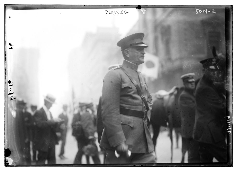 Pershing LCCN2014709545