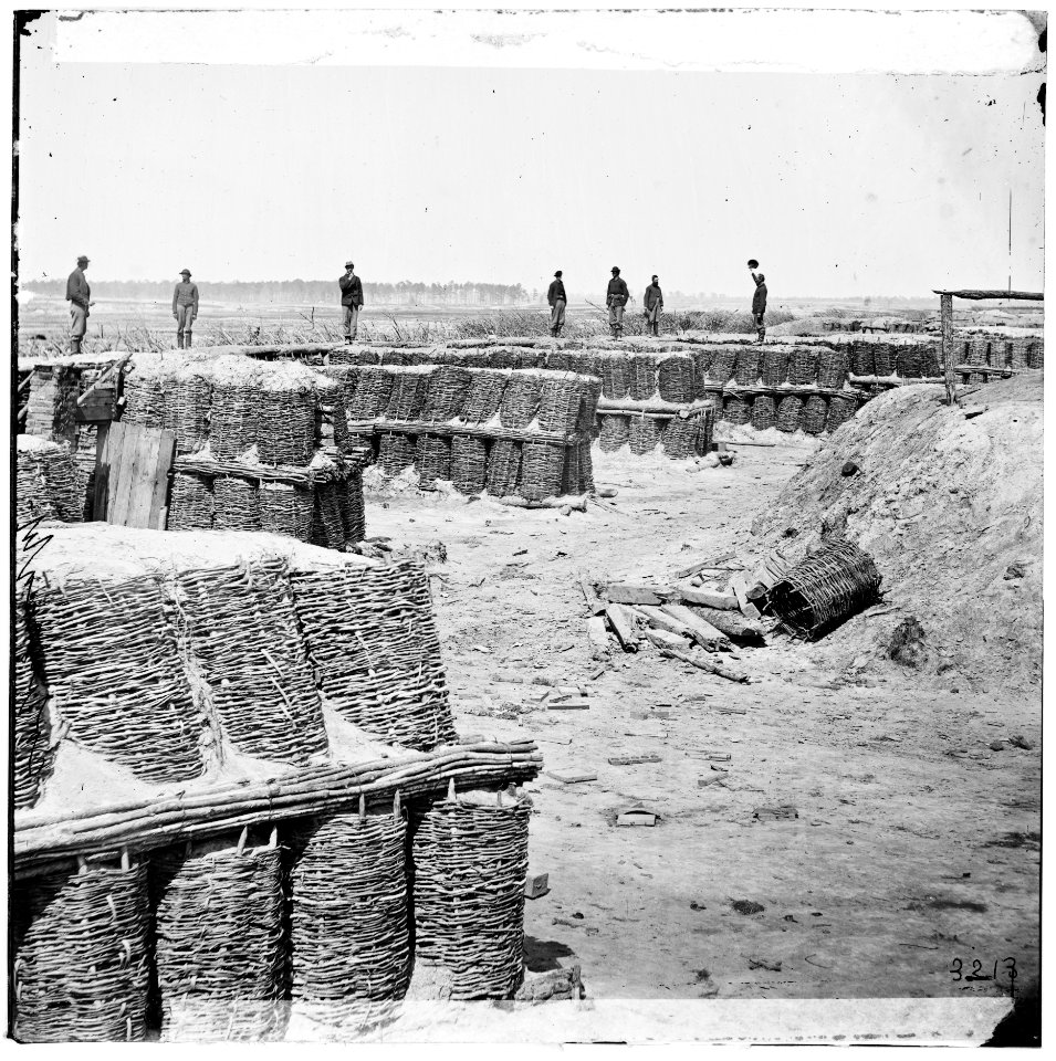 Petersburg, Virginia. Gabioned parapet of 'Fort Hell'. (Fort Sedgwick) LOC cwpb.02615
