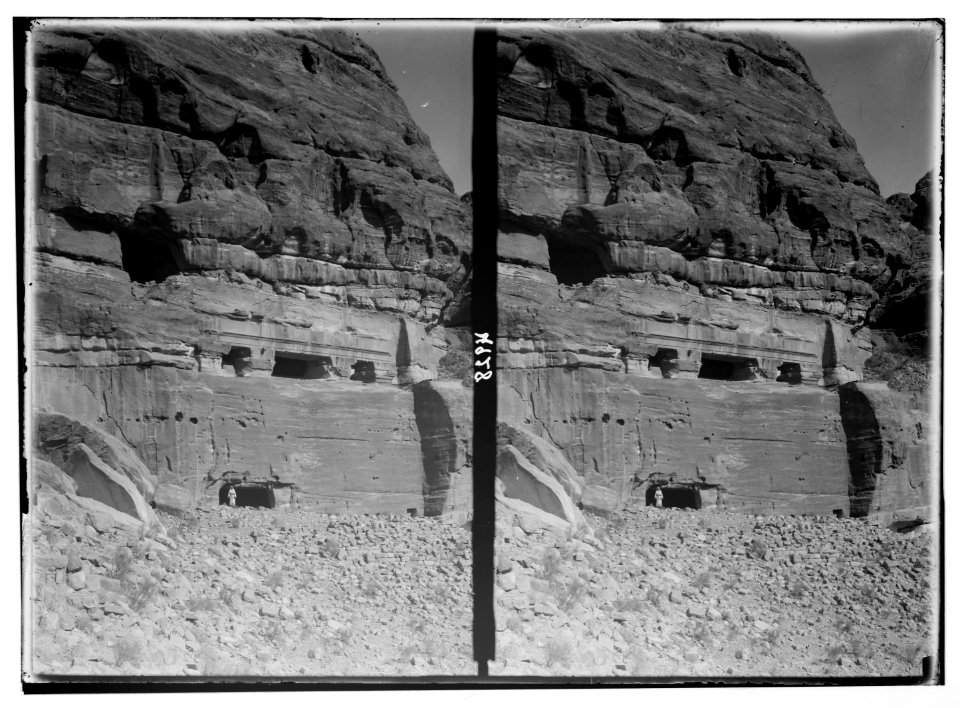 Petra (Wadi Musa). El-Habis area. The unfinished tomb. Showing method of beginning from the top and working downward. El-Habis LOC matpc.03104