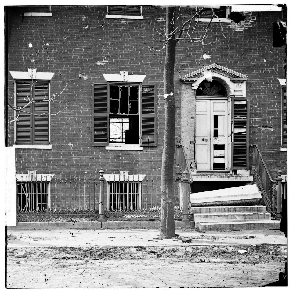 Petersburg, Virginia. Shattered doorway of house on Bolingbroke Street LOC cwpb.02263