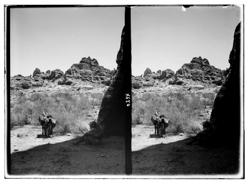 Petra (Wadi Musa). El-M'esrah area. Harat el Nasara. The so called 'Christian quarter' LOC matpc.03099