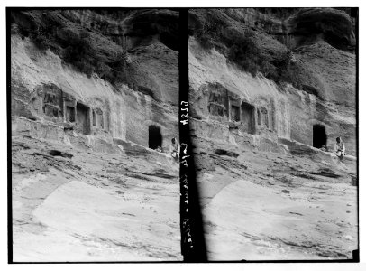 Petra (Wadi Musa). Shrines in Eagle Gully. General view showing various cult rock cuttings LOC matpc.03070