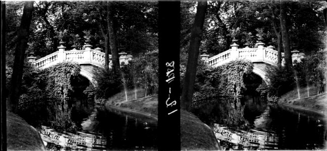 Petit pont del parc Monceau