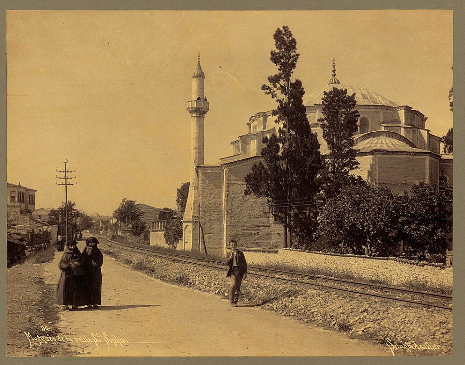 Petite Ste. Sophie Mosque - Sébah & Joaillier. LCCN2004666771