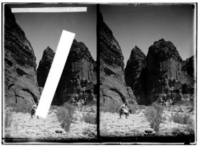 Petra in Transjordan. Western entrance of the Sik LOC matpc.01646