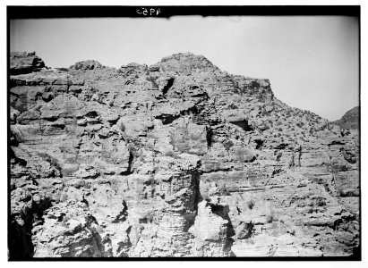 Petra (Wadi Musa). Wadi ed-D r. Nabi Harun. 'Mt. Hor.' Telephoto. From ed-Der showing dome of shrine. LOC matpc.03116