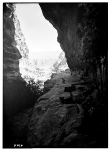 Petra (Wadi Musa). Wadi ed-D r. Qattar ed-Der. Also called el Hammam, the 'baths'. Looking out into Wadi ed-D r. LOC matpc.03111