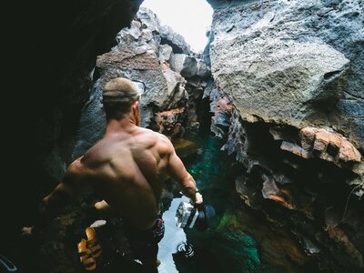 Water cave flashlight photo