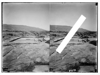 Petra (Wadi Musa). El-Farasah & obelisk ridge area. The great high place of sacrifice. The court LOC matpc.03123